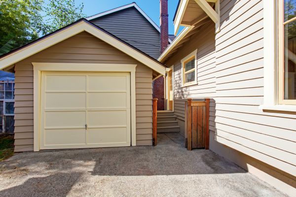 Garage Siding Replacement in Pearland